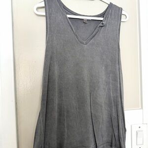 Gray Sleeveless V-Neck Top